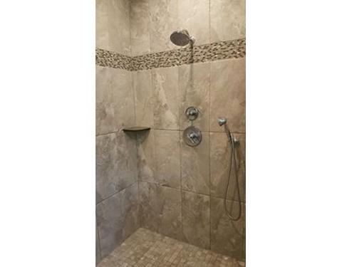 146 Queens Cir, Raynham, MA 02767 photo 17