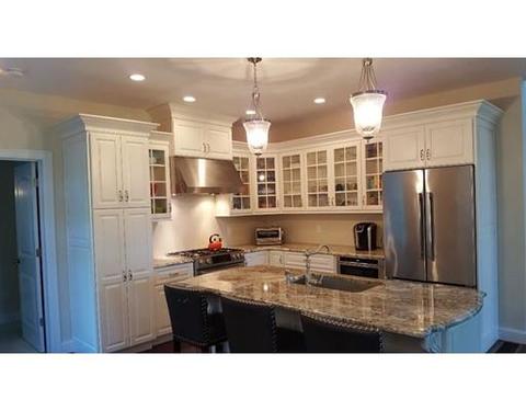 146 Queens Cir, Raynham, MA 02767 photo 10