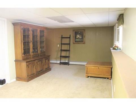 2 Edward Rd, Dudley, MA 01571 photo 19
