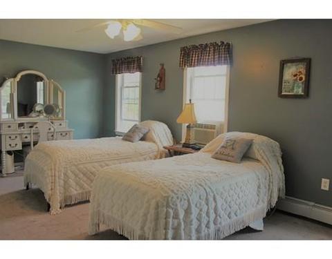 2 Edward Rd, Dudley, MA 01571 photo 13