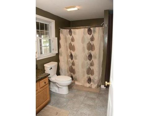 2 Edward Rd, Dudley, MA 01571 photo 16