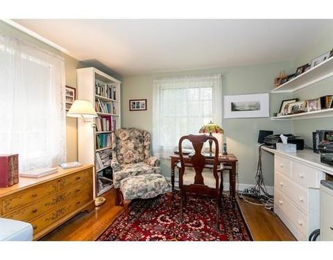 7 Forest St, Dover, MA 02030 photo 11