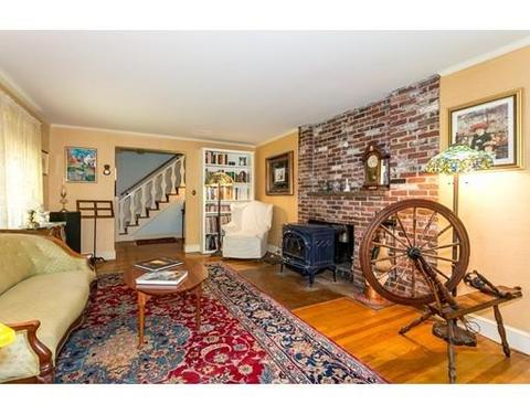 7 Forest St, Dover, MA 02030 photo 5
