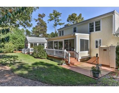 766 Putnam Ave, Barnstable, MA 02635 photo 3