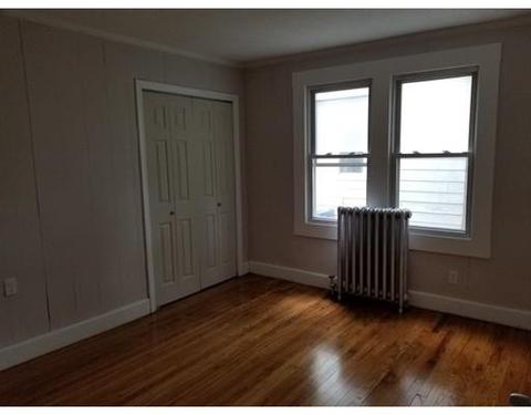 267 Jasper St, Springfield, MA 01109 photo 11
