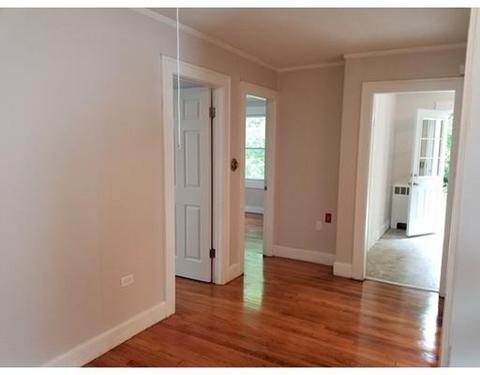 267 Jasper St, Springfield, MA 01109 photo 8