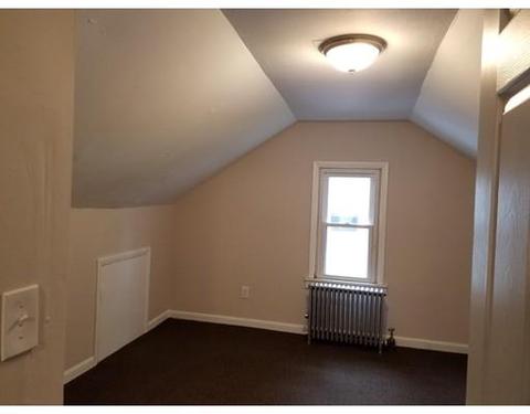 267 Jasper St, Springfield, MA 01109 photo 17