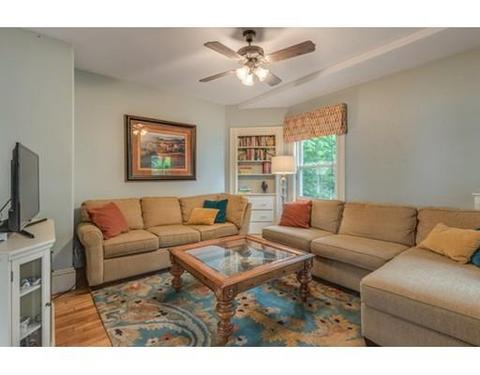 164 Maple St, Danvers, MA 01923 photo 12