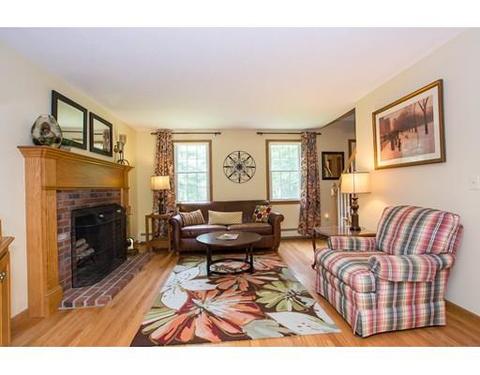 55 Asylum St, Mendon, MA 01756 photo 6