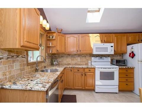 55 Asylum St, Mendon, MA 01756 photo 12