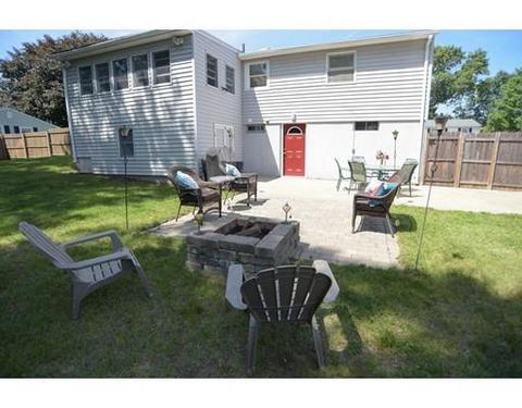 172 Casey Dr, Chicopee, MA 01020 photo 8
