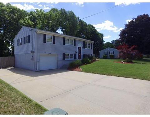 172 Casey Dr, Chicopee, MA 01020 photo 2