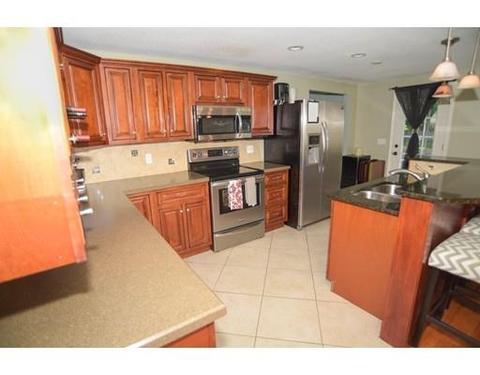 172 Casey Dr, Chicopee, MA 01020 photo 14