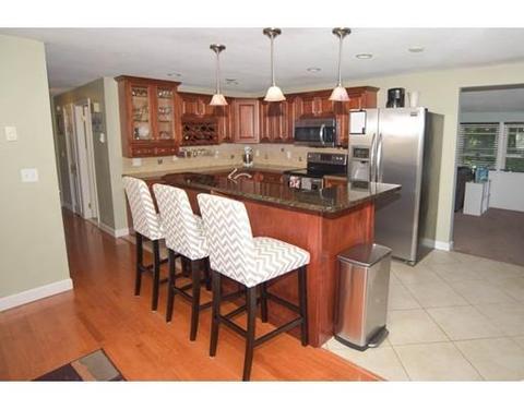 172 Casey Dr, Chicopee, MA 01020 photo 12