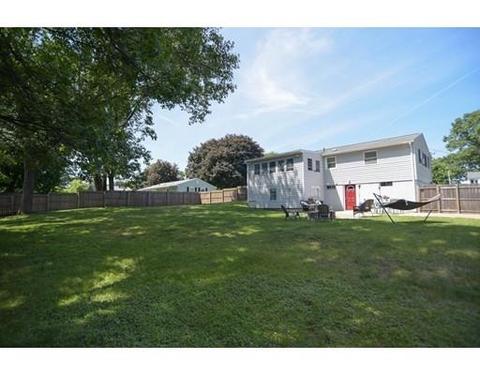 172 Casey Dr, Chicopee, MA 01020 photo 6