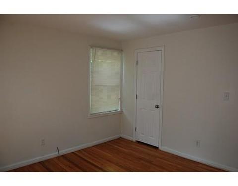 69 Harkness Ave, Springfield, MA 01118 photo 16