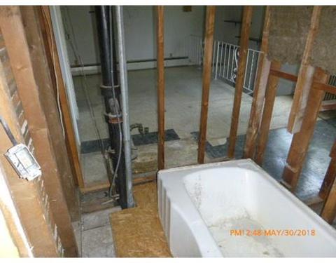 28 Trinity Ave, Worcester, MA 01605 photo 9