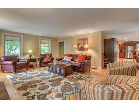31 Parsons Ln, Reading, MA 01867 photo 14