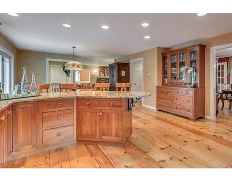 31 Parsons Ln, Reading, MA 01867 photo 9