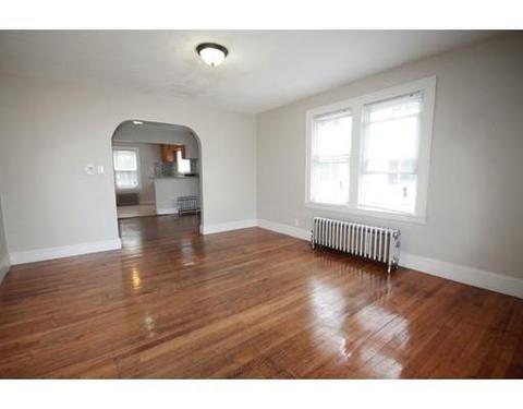 20 Arthur St, Springfield, MA 01104 photo 4