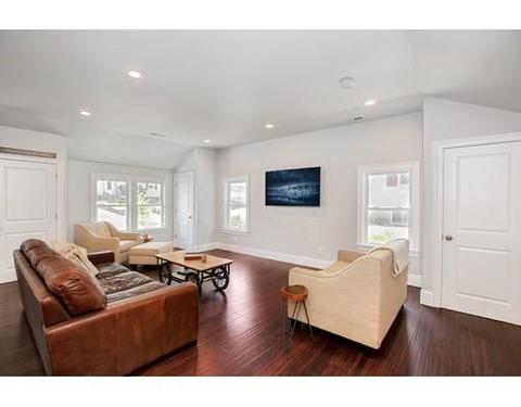 20 Tarbox St, Dedham, MA 02026 photo 9