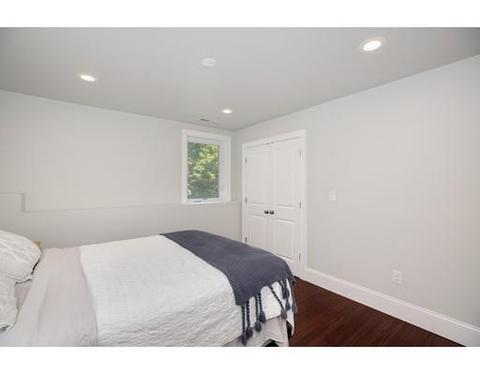 20 Tarbox St, Dedham, MA 02026 photo 4