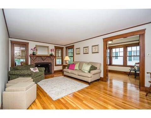 33 Dudley St, Reading, MA 01867 photo 6