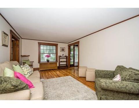 33 Dudley St, Reading, MA 01867 photo 7