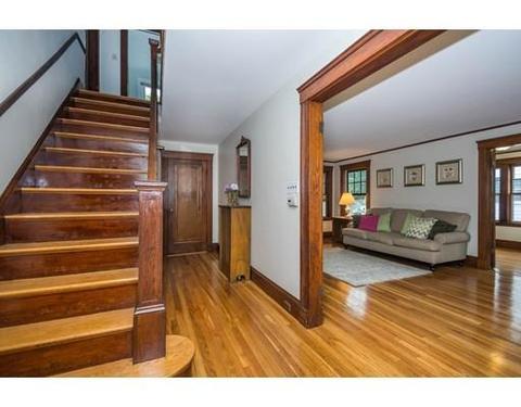 33 Dudley St, Reading, MA 01867 photo 5