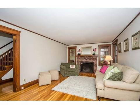 33 Dudley St, Reading, MA 01867 photo 8