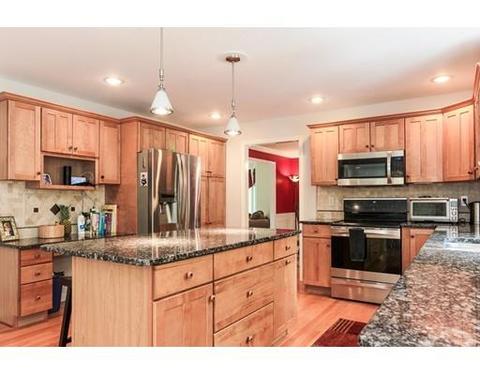 5 Coachman Rd, Windham, NH 03087 photo 5