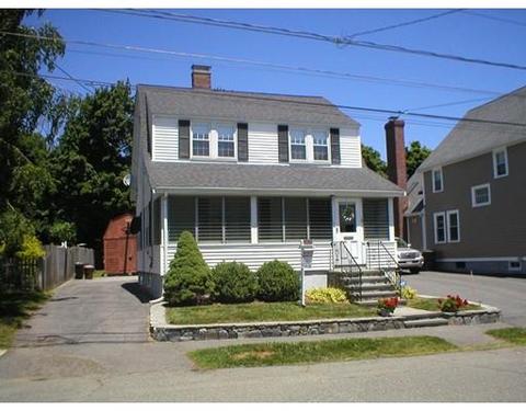 19 Everett St, Stoneham, MA 02180 photo 1