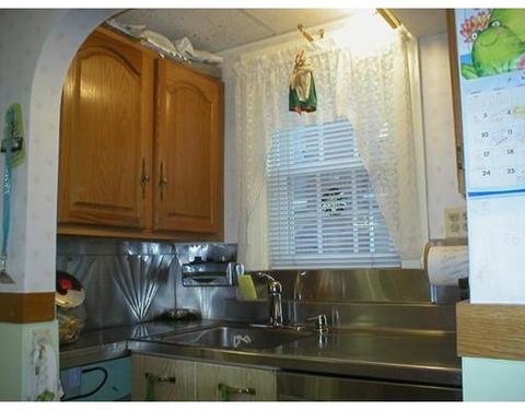 19 Everett St, Stoneham, MA 02180 photo 9