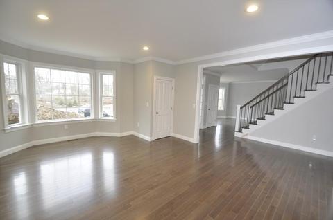 8 Carole Way, Danvers, MA 01923 photo 4