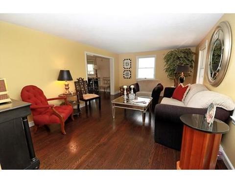 160 Standish Rd, Needham, MA 02492 photo 2