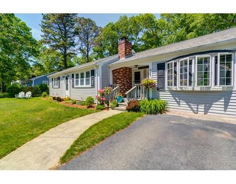 30 Uncle Bobs Way, South Dennis, MA 02660 photo 2