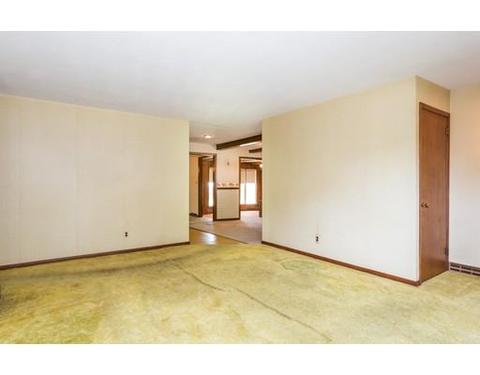 132 Jerilis Dr, Springfield, MA 01119 photo 20