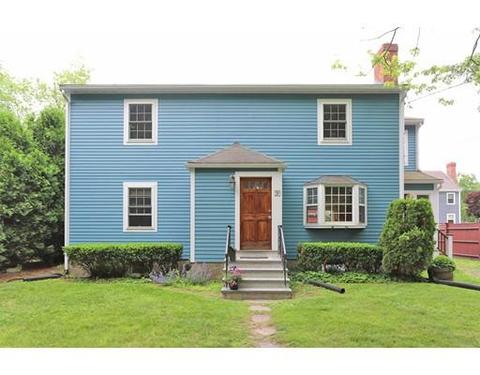 9 Wallace Rd, Marblehead, MA 01945 photo 2