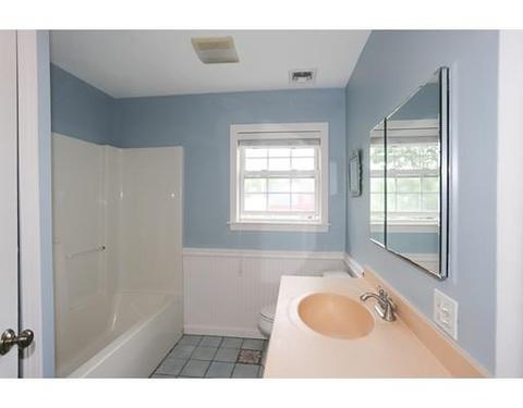9 Wallace Rd, Marblehead, MA 01945 photo 21