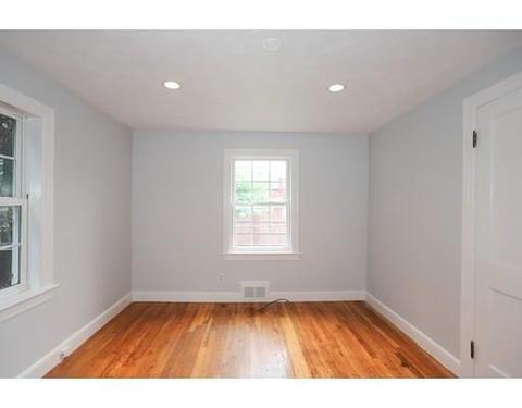 9 Wallace Rd, Marblehead, MA 01945 photo 12