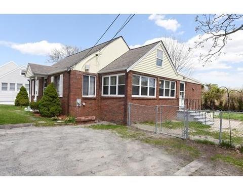 3 Wankinquoah Ave, Wareham, MA 02571 photo 1