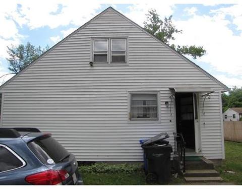 48 Ivanhoe St, Springfield, MA 01109 photo 3