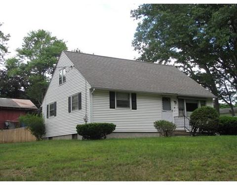 48 Ivanhoe St, Springfield, MA 01109 photo 2