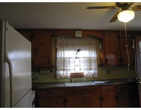 48 Ivanhoe St, Springfield, MA 01109 photo 10