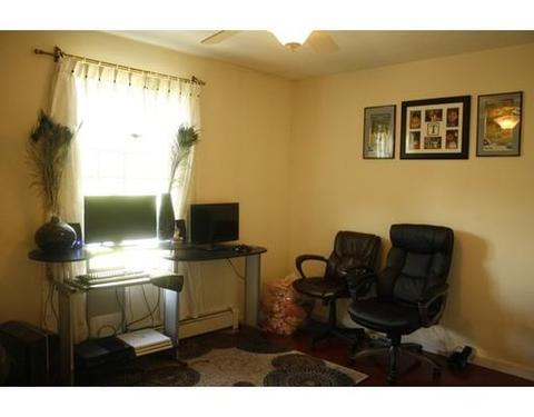 19 Seattle St, Worcester, MA 01605 photo 11