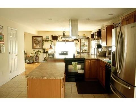 19 Seattle St, Worcester, MA 01605 photo 7