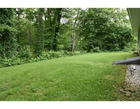 55 Highland St, Webster, MA 01570 photo 6