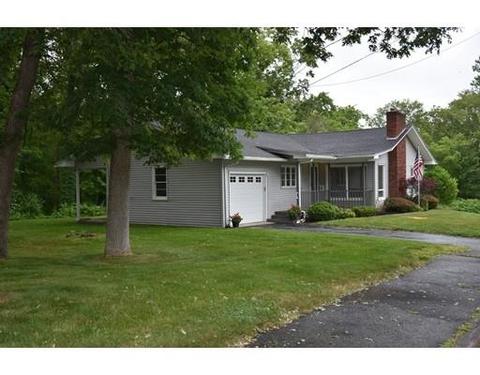55 Highland St, Webster, MA 01570 photo 5
