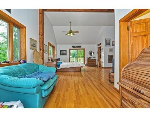 80 Quarry St, Gloucester, MA 01930 photo 13