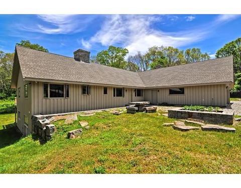 80 Quarry St, Gloucester, MA 01930 photo 1